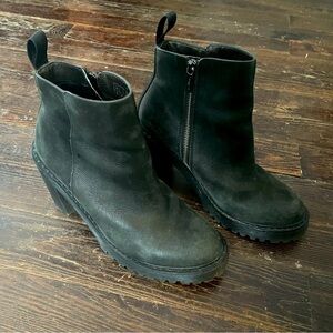 dr. martens magdalena black heeled boots